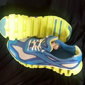 vintage reebok zigtech